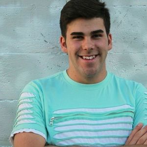 Meet your Posher, Mitchell